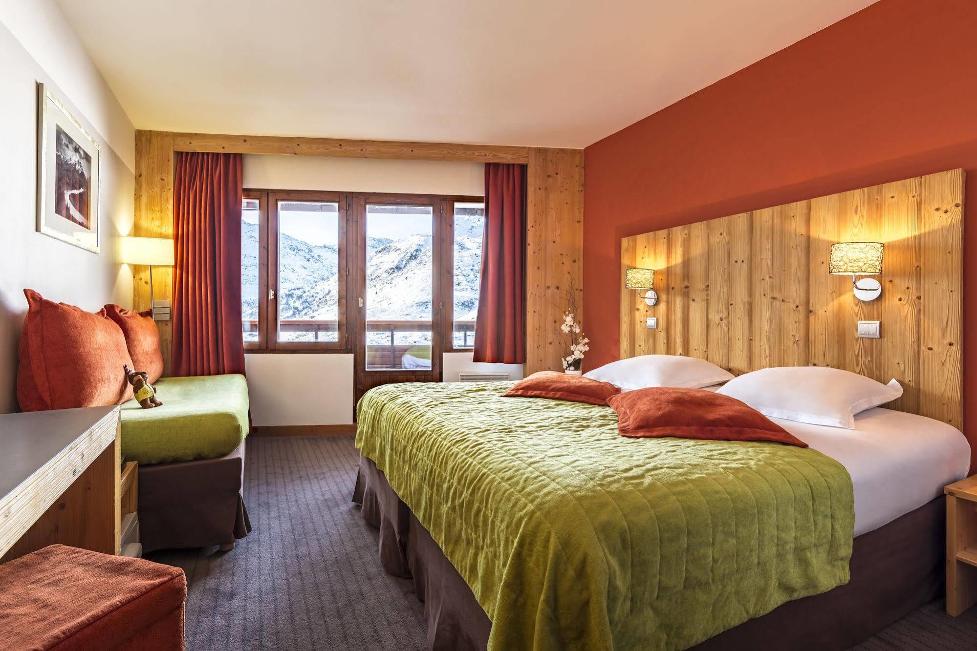 Hotel Les Bruyeres Les Menuires Eksteriør billede